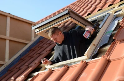 Pose de fenêtres de toit Velux au Mesnil-Saint-Denis